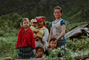 Laos i walka z opium.