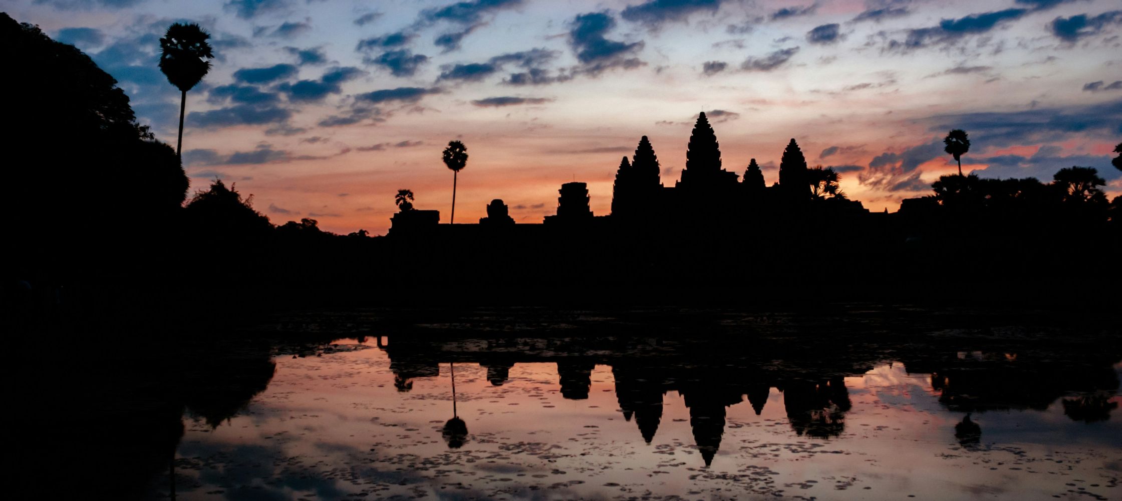 Angkor Wat- spektakularny jeszcze bardziej pod koniec marca.