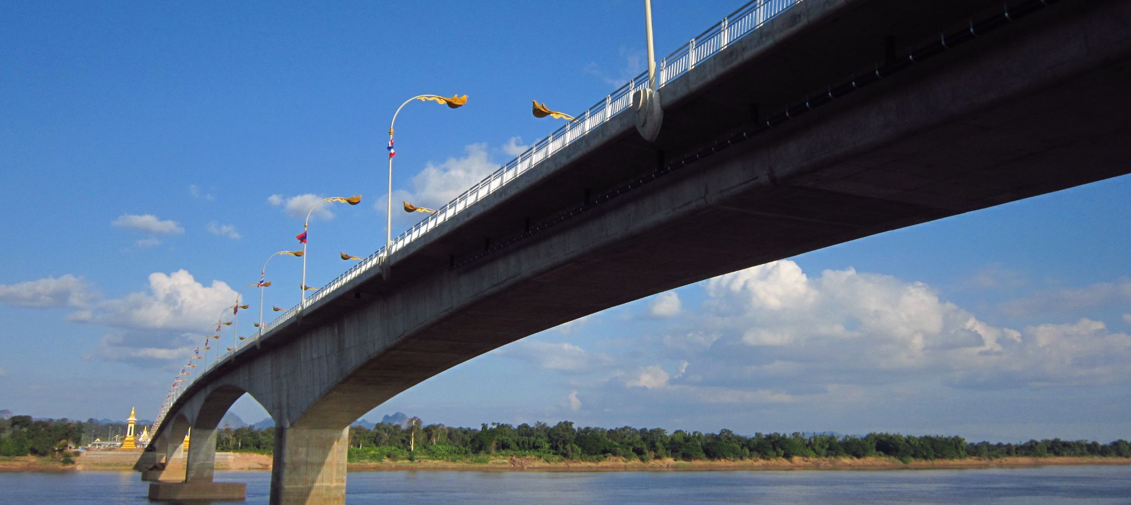 Most Przyjaźni między Tajlandią a Laosem