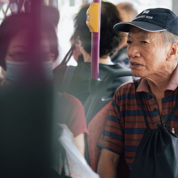 Singapurski “wujek” (Singaporean “Uncle”)