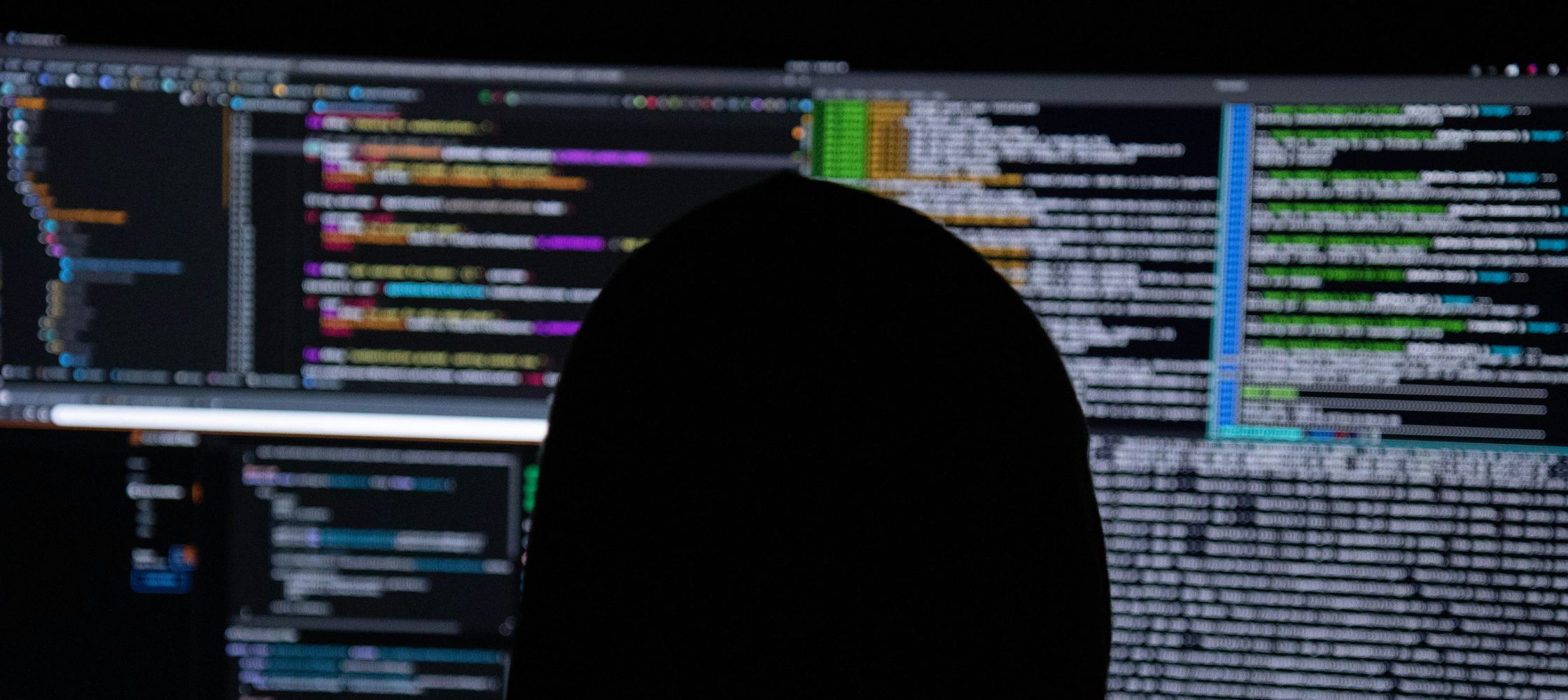 Władze w Phnom Penh walczą z przestepstwami internetowymi